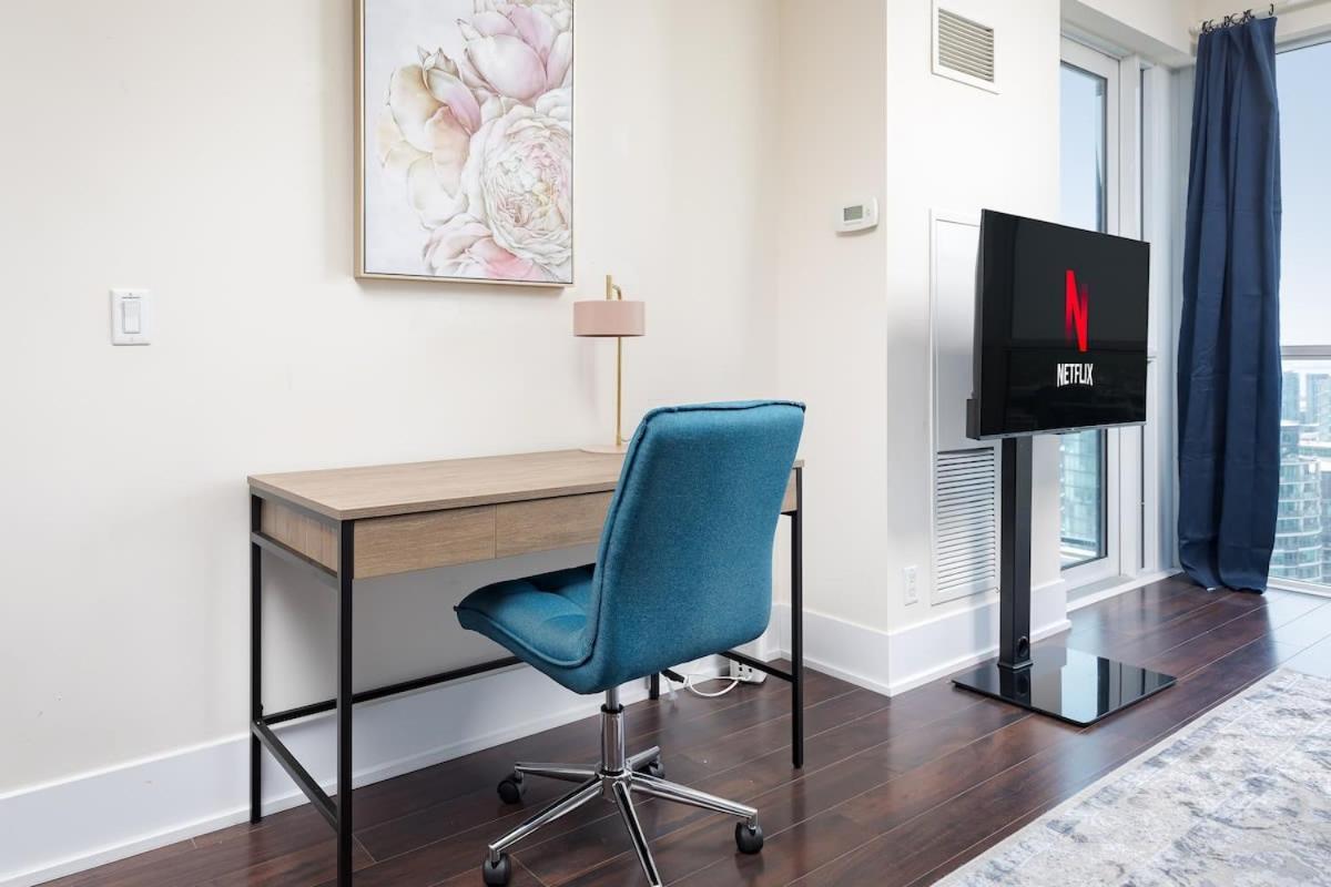 5 Star Location Mtcc Rogers Centre Parking Apartment Toronto