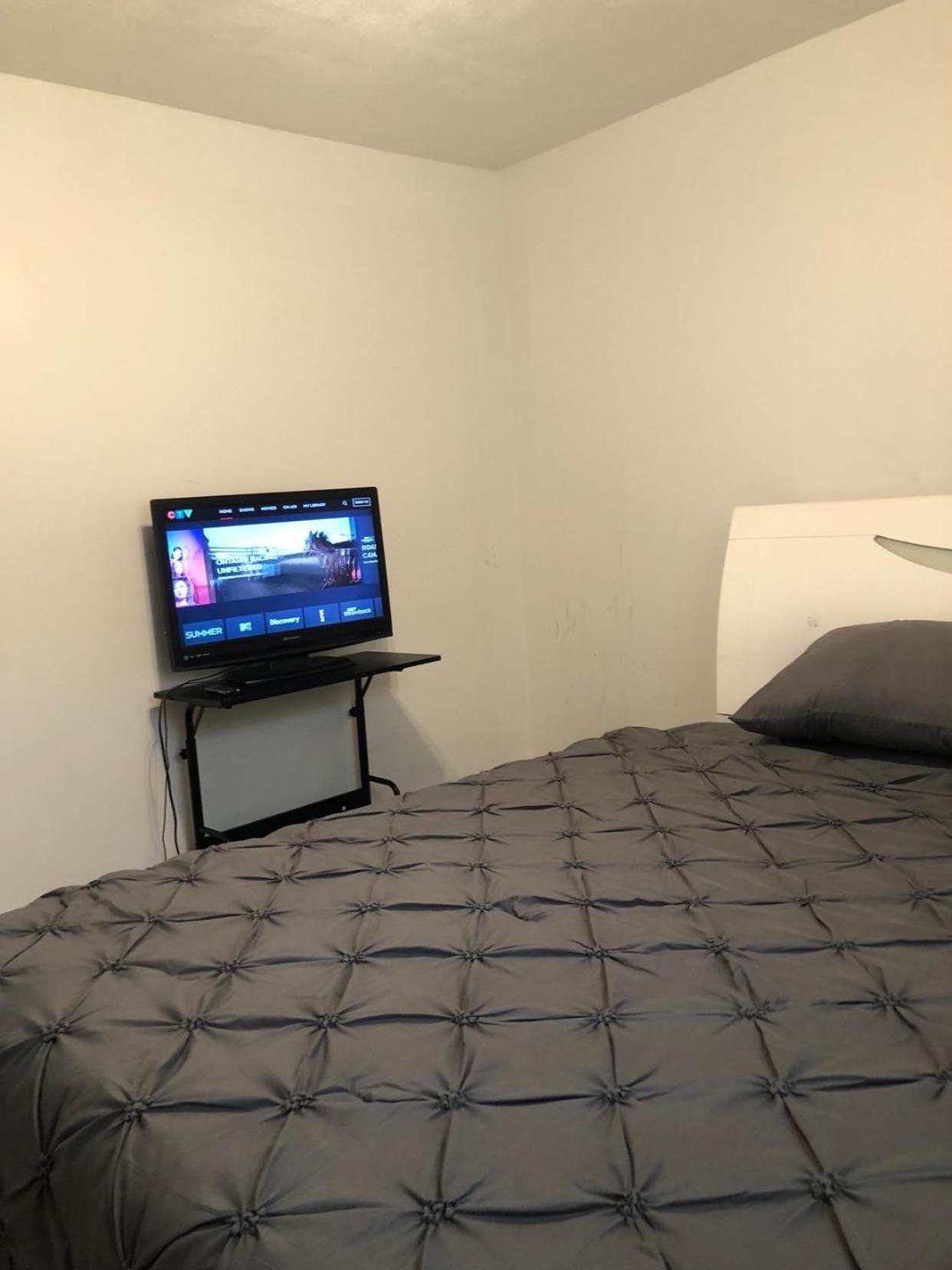Wmb-cozy Holiday Guest house Toronto