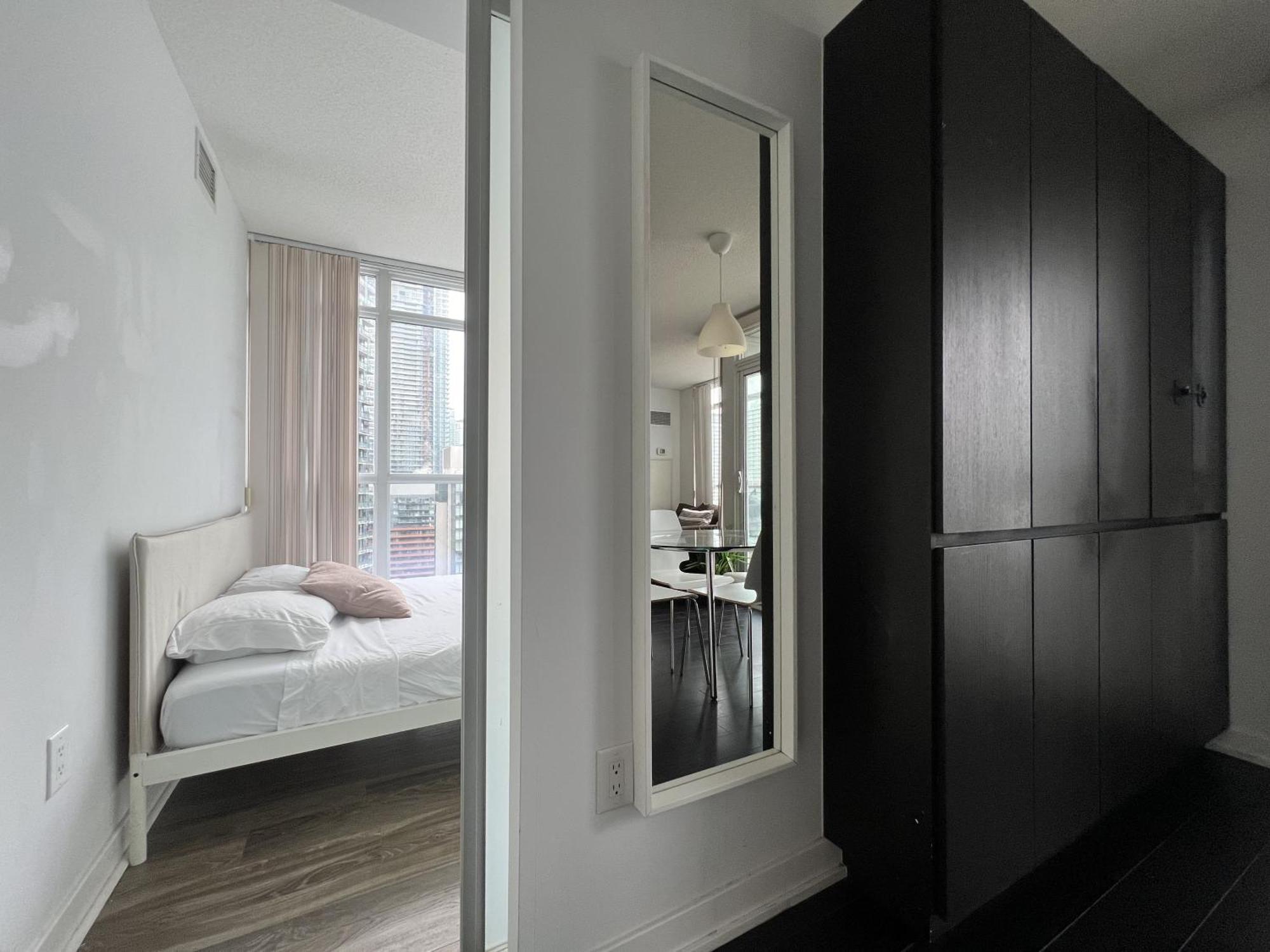 The Monarch Suites Apartment Toronto