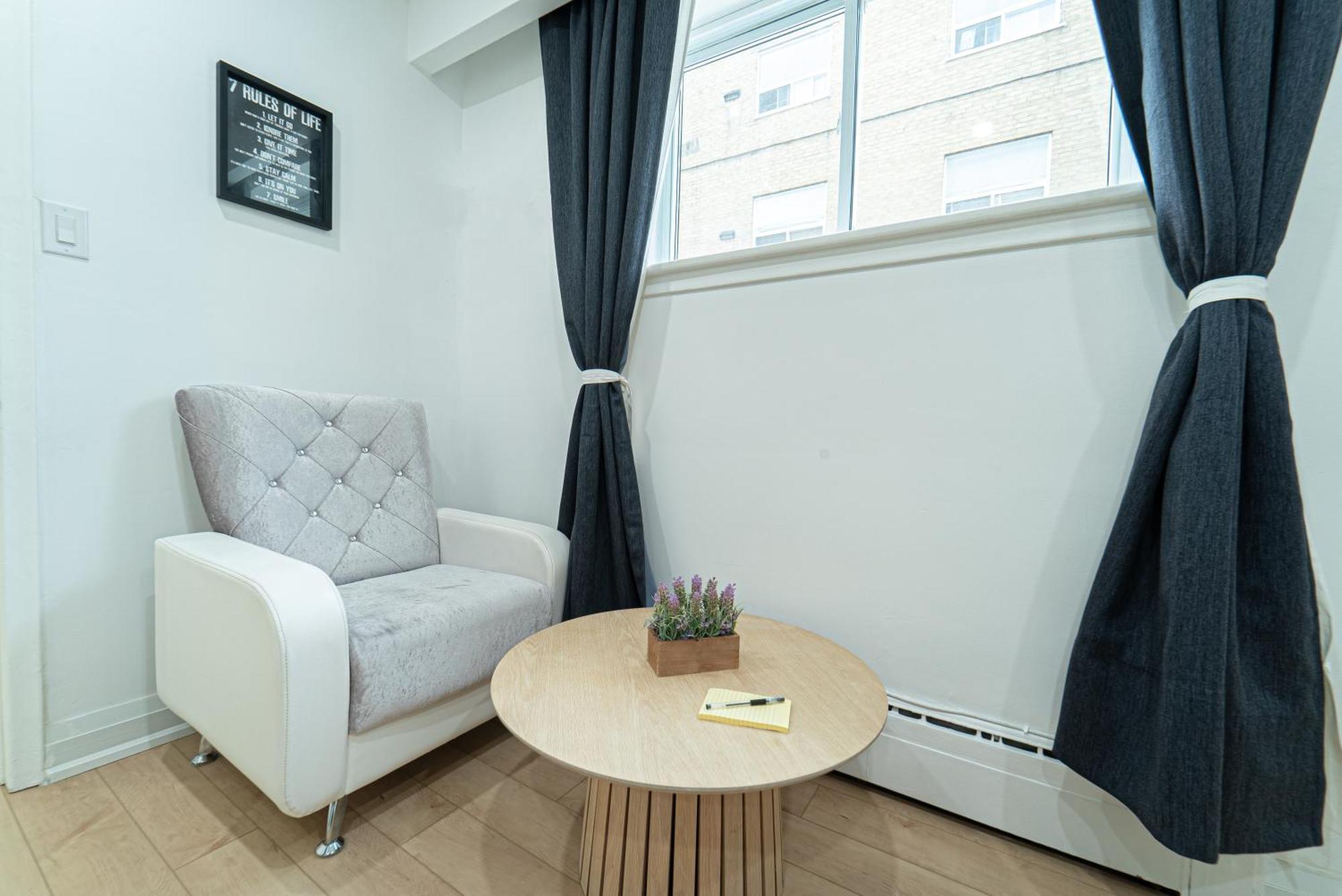 Homestay Cozy Single Private Room, Work&stay, Free Parking