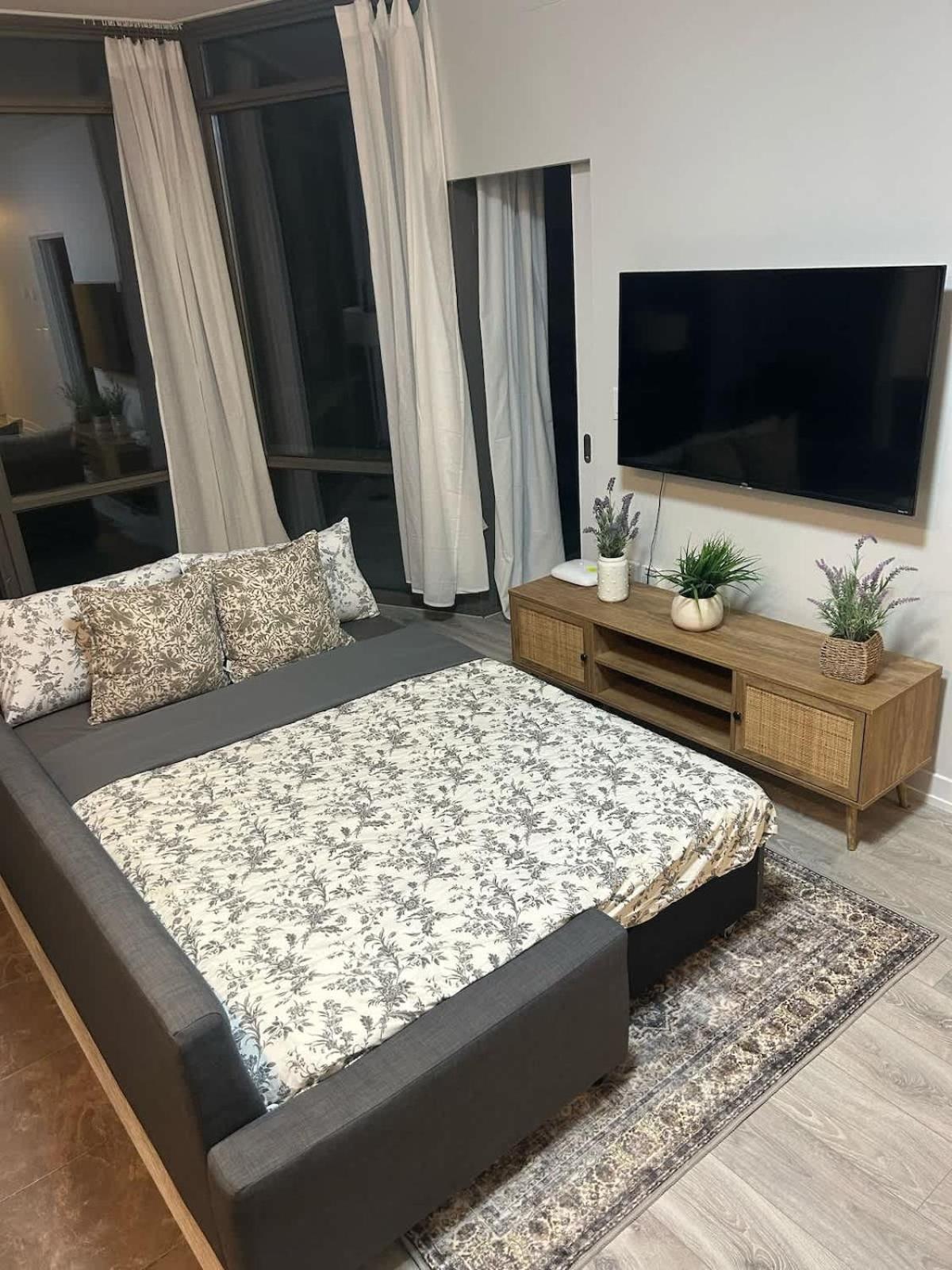 Apartment Charming 2bdr 2ba Near Uoft & Yorkville