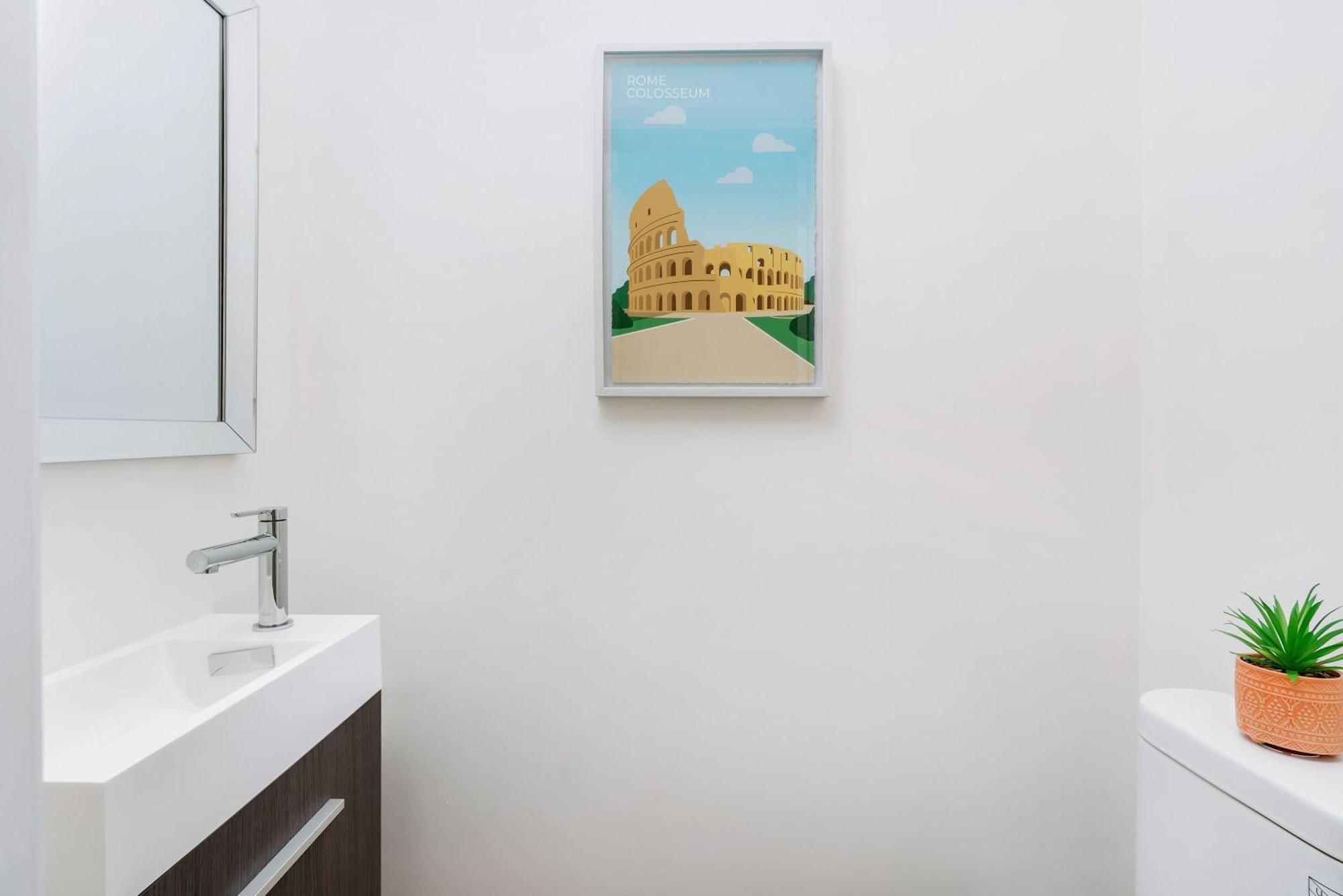 Holiday home Luxury 2-bedroom Oasis At College & Bathurst Toronto