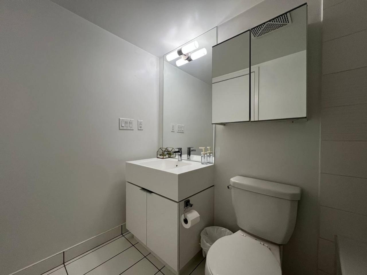Apartment The Monarch Suites *