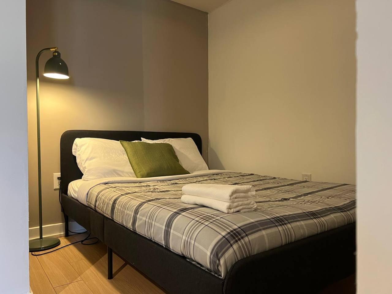 The Monarch Suites Apartment *