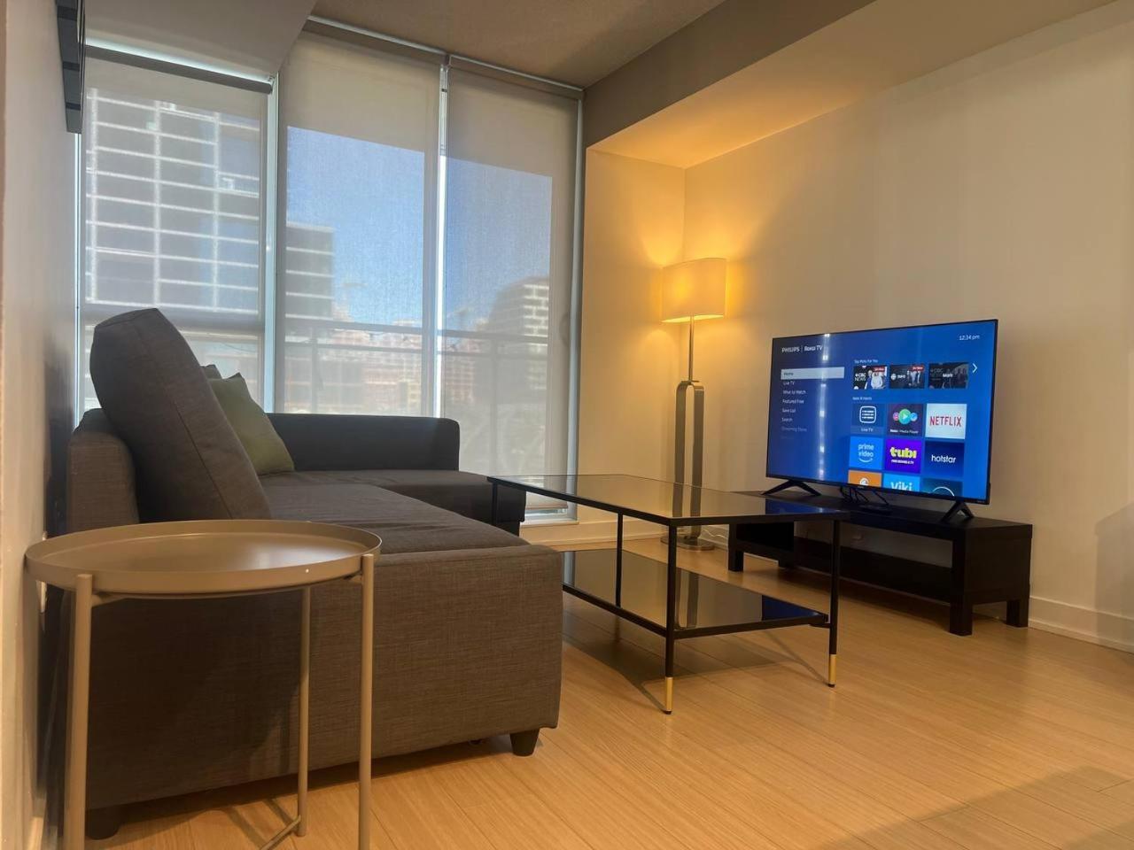 The Monarch Suites *
