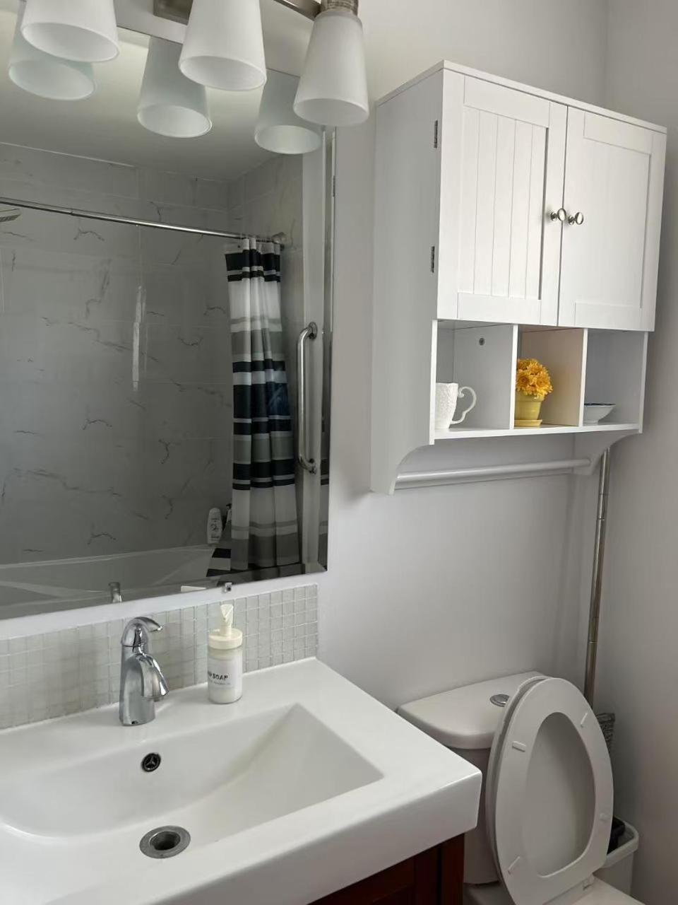 Private Double In Scarborough Near Ttc And Shops Toronto