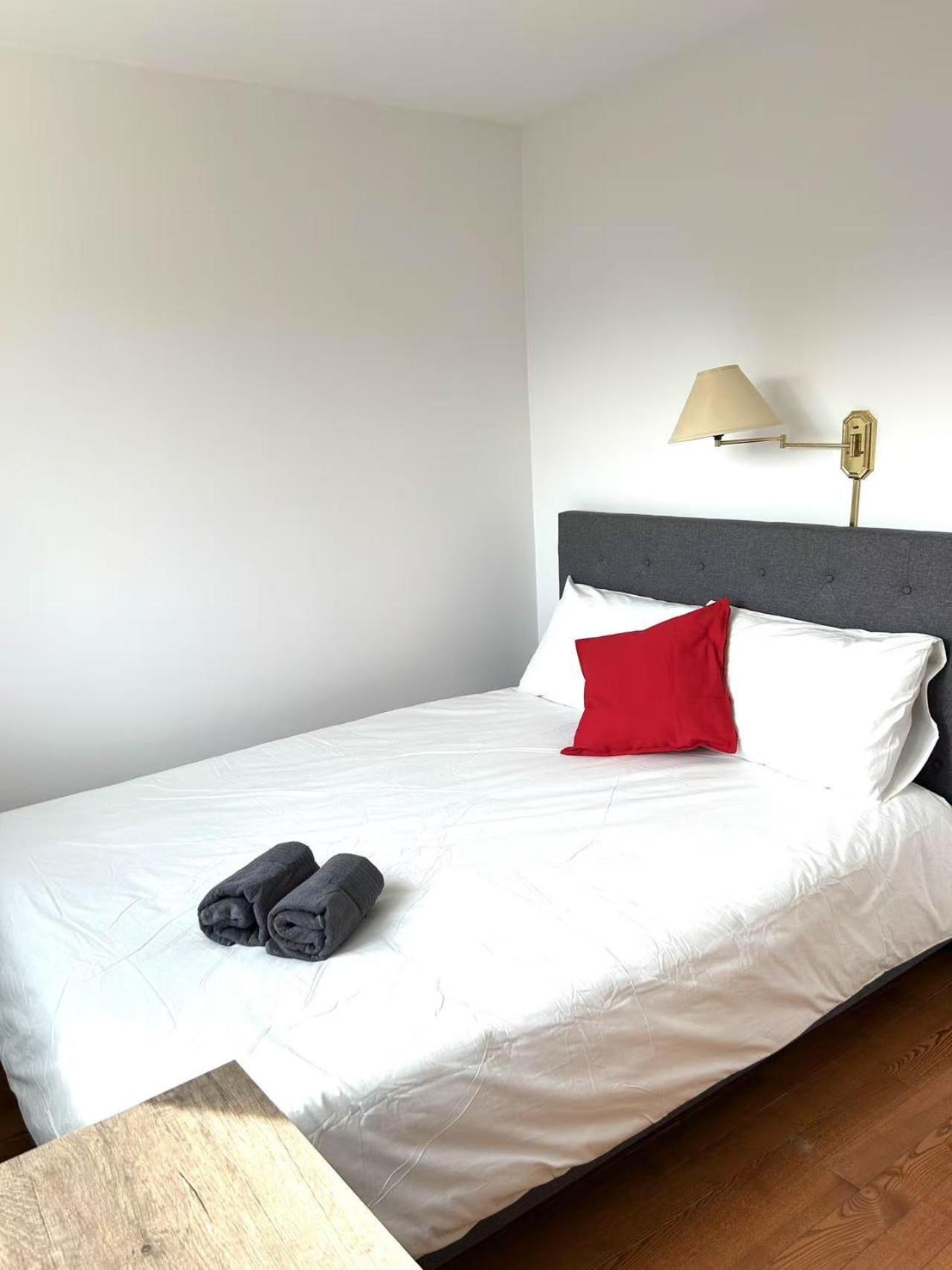 Private Double In Scarborough Near Ttc And Shops Toronto