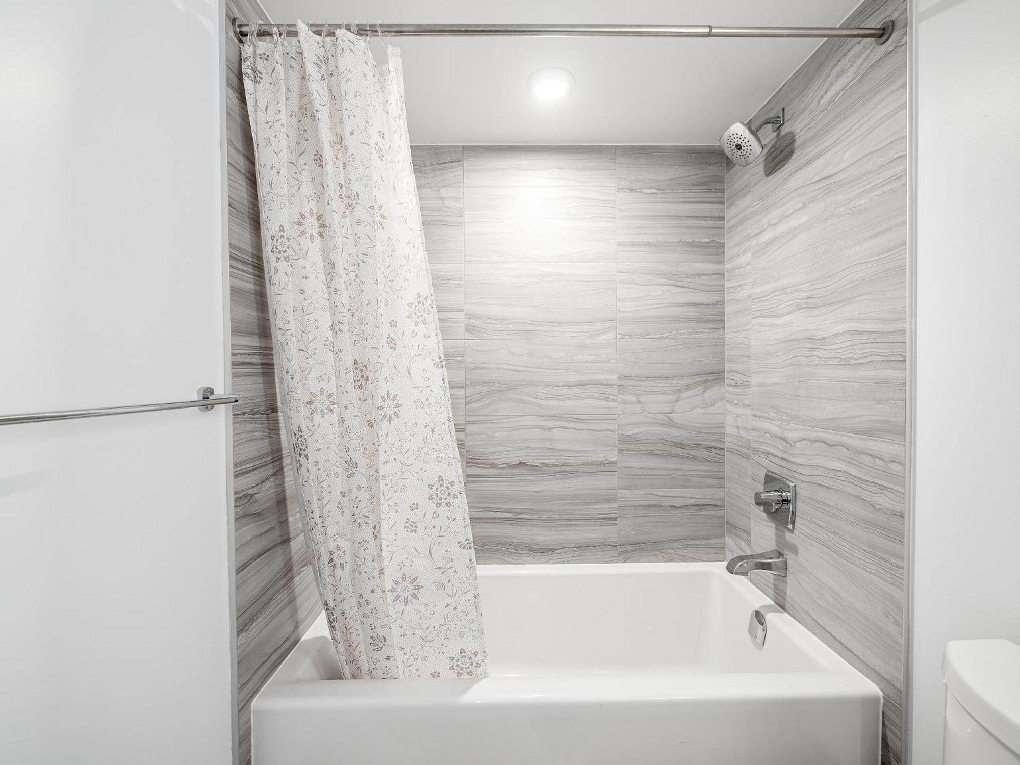 The Estate - Yorkville - Indoor Pool & Hot Tub Apartment Toronto