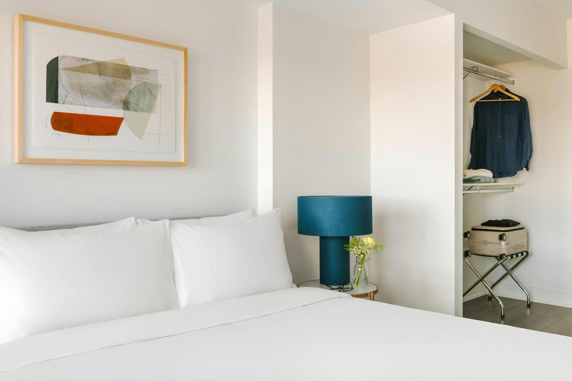 Hotel Sonder By Marriott Bonvoy Artesa West Queen West Toronto