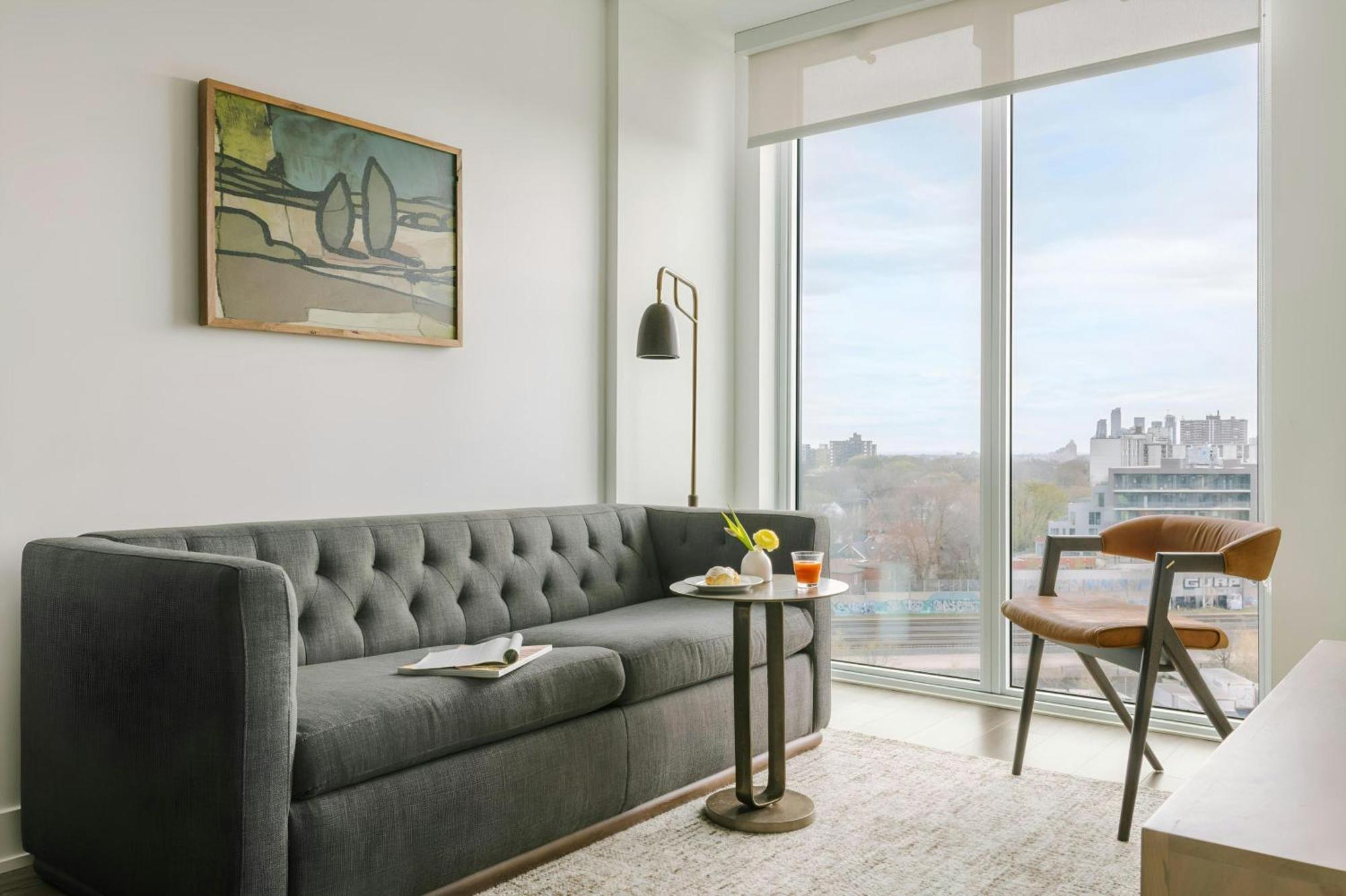 Sonder By Marriott Bonvoy Artesa West Queen West Hotel Toronto