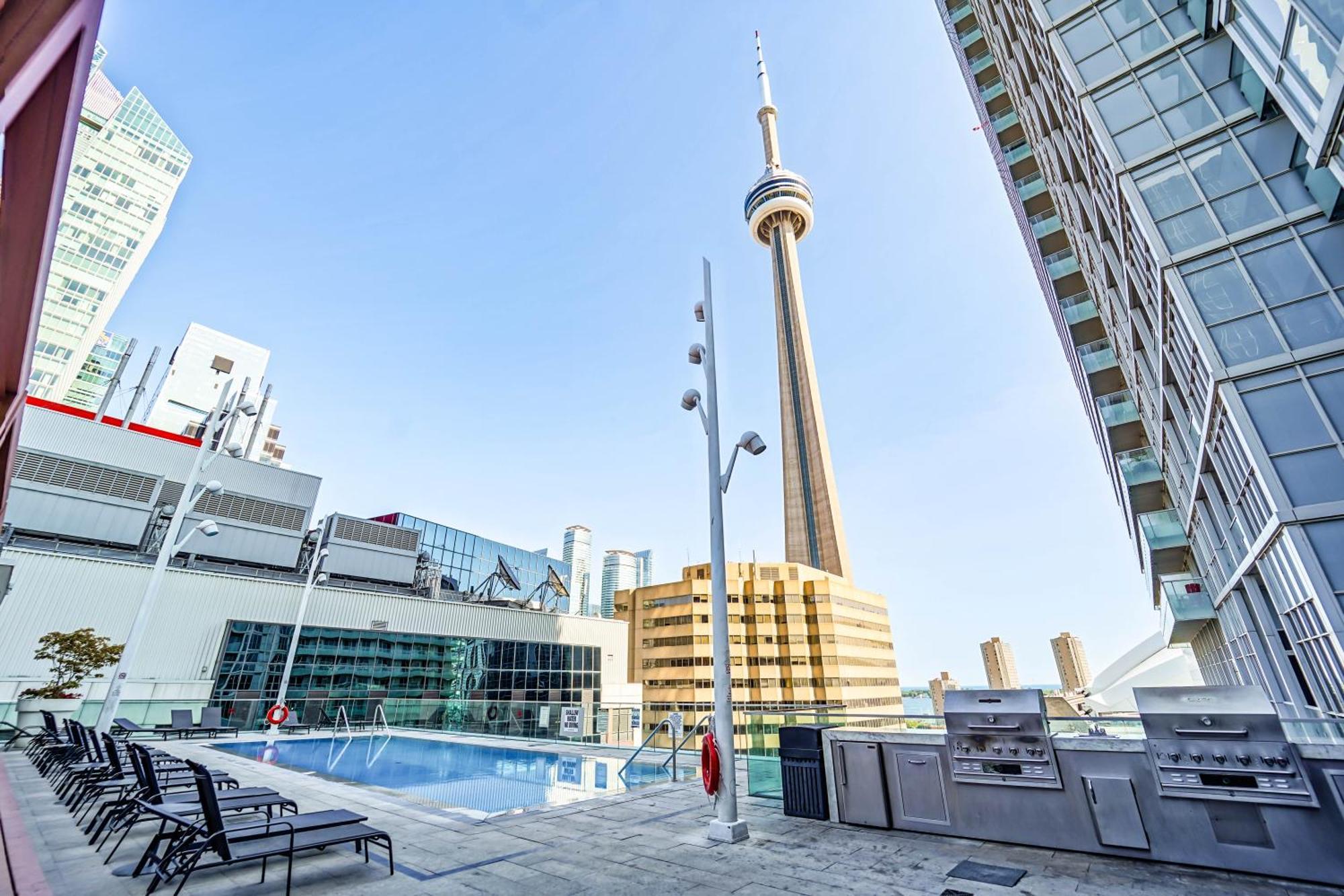 Rhd Luxury Condos-downtown, Cn Tower, Metro Convention Centre, Rogers Centre, Free Parking * Toronto