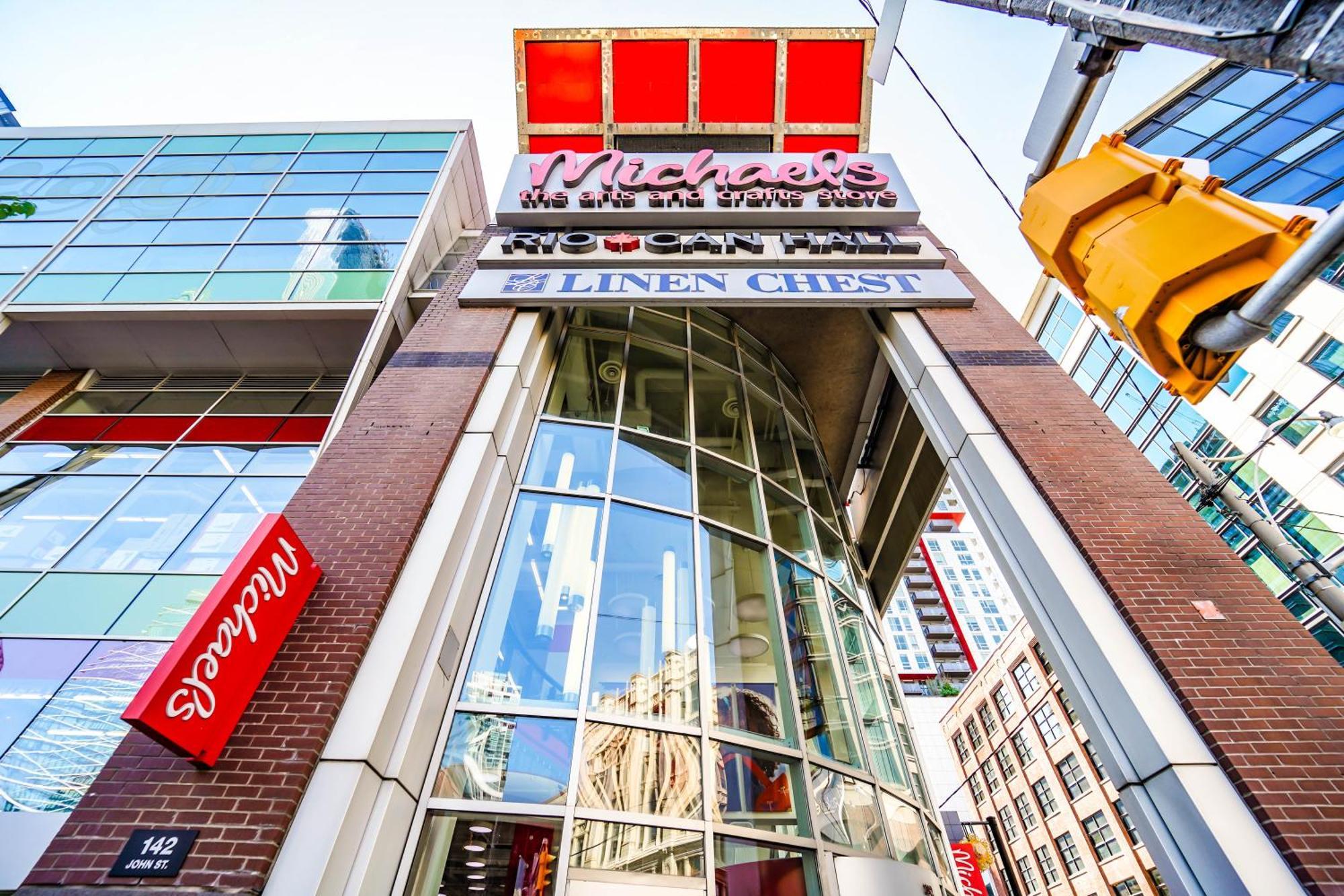 Apartment Rhd Luxury Condos-downtown, Cn Tower, Metro Convention Centre, Rogers Centre, Free Parking *