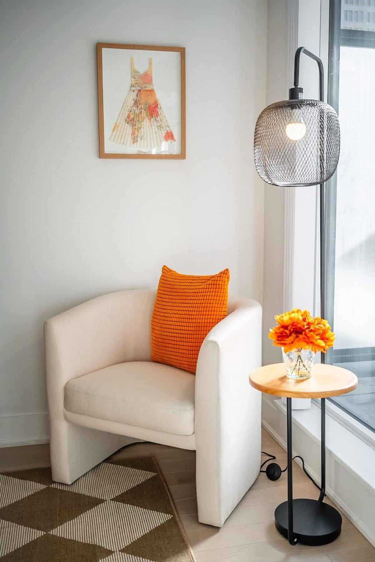 Urban Luxury In The Heart Of Downtown Toronto