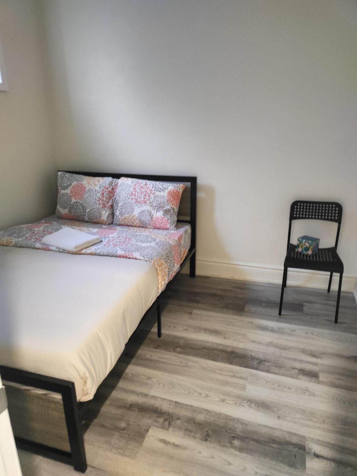 Queen-king St With Private Patio- Unbeatable Location Privatunterkunft