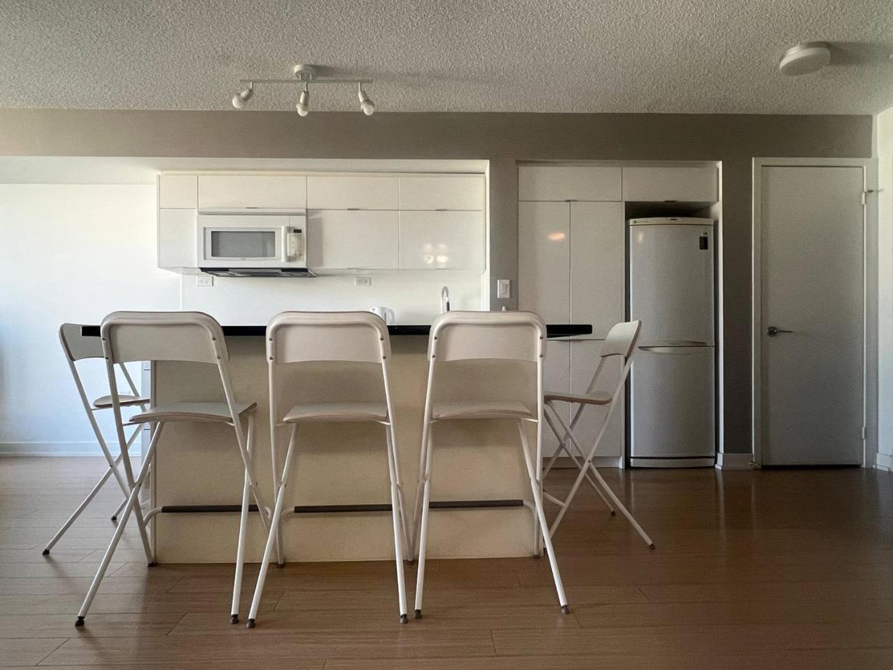 The Monarch Suites Apartment *