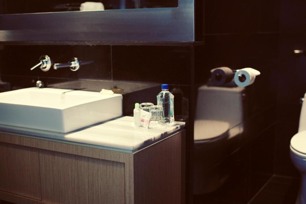 Ocho Hotel Toronto