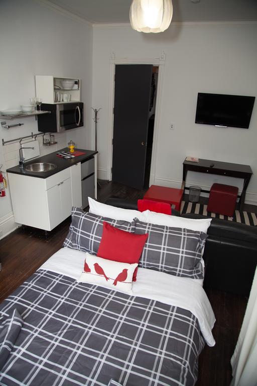 Guest house The Avalon Tourist Suites 3*