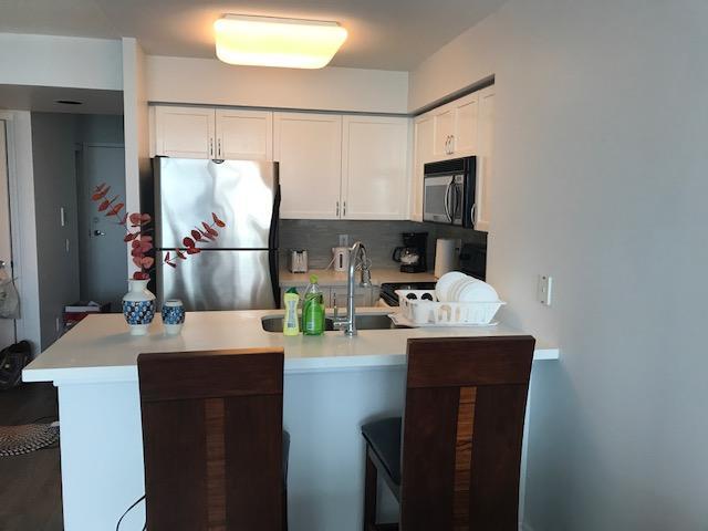 Apartment Kashaneh At Harrison Garden Toronto