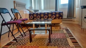 Furnished Living *