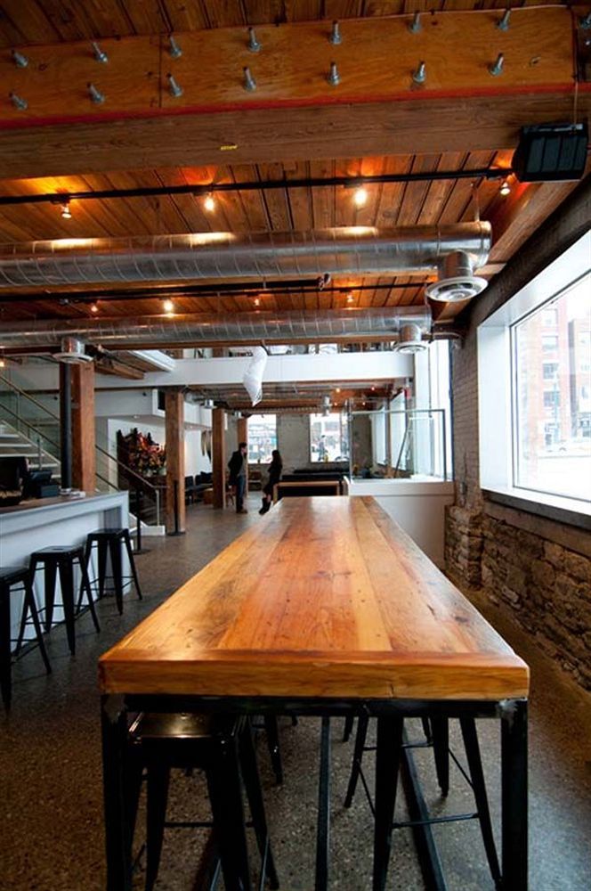 Ocho 3* Toronto