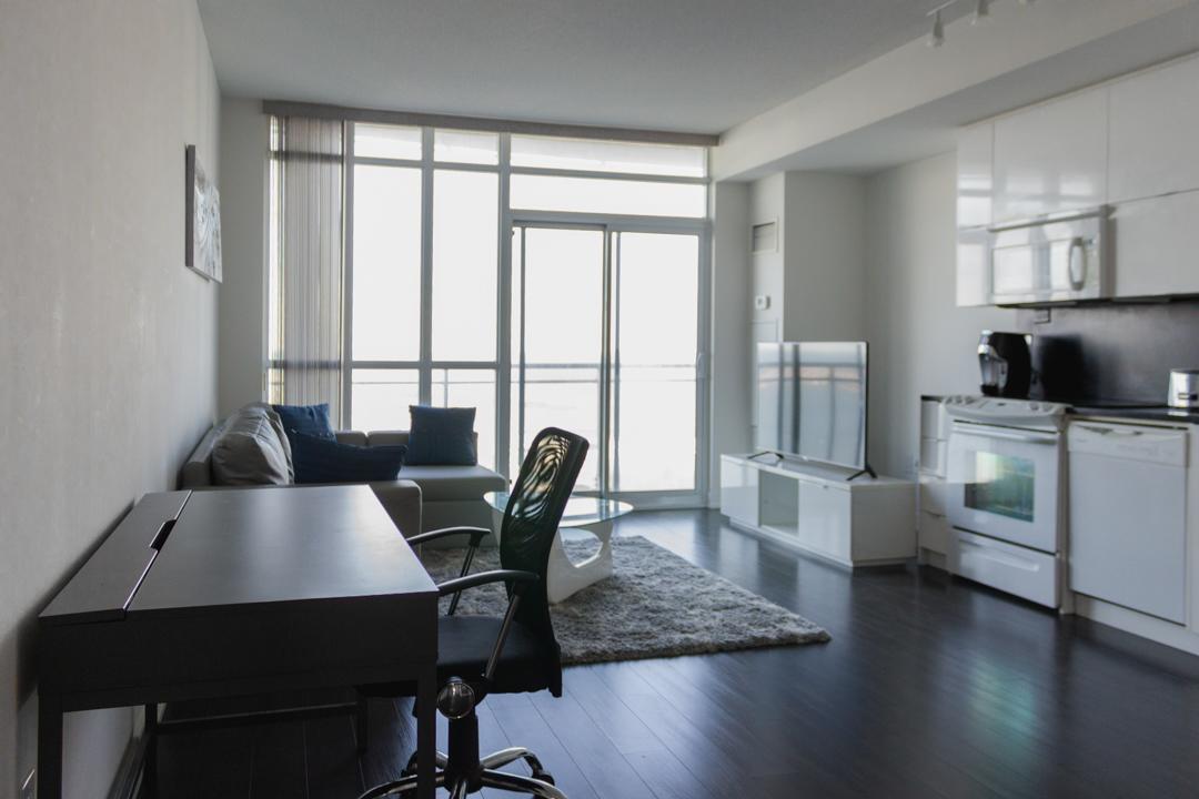 Downtown Luxury Apartment Toronto