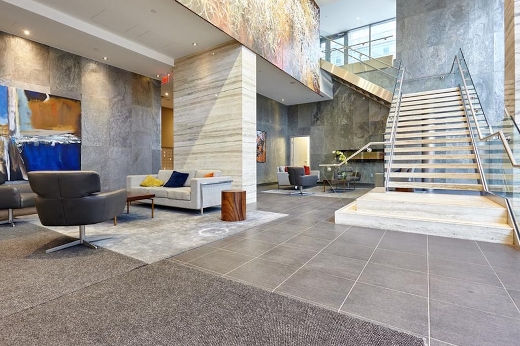 Downtown Luxury Apartment Toronto