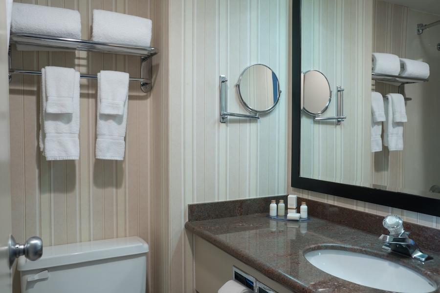Hotel The Roehampton Toronto