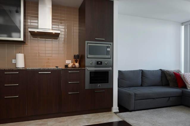 Apartment Condo Downtown, Cn Tower, Financial District *