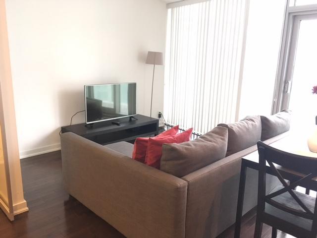 Condo Downtown, Cn Tower, Financial District Toronto