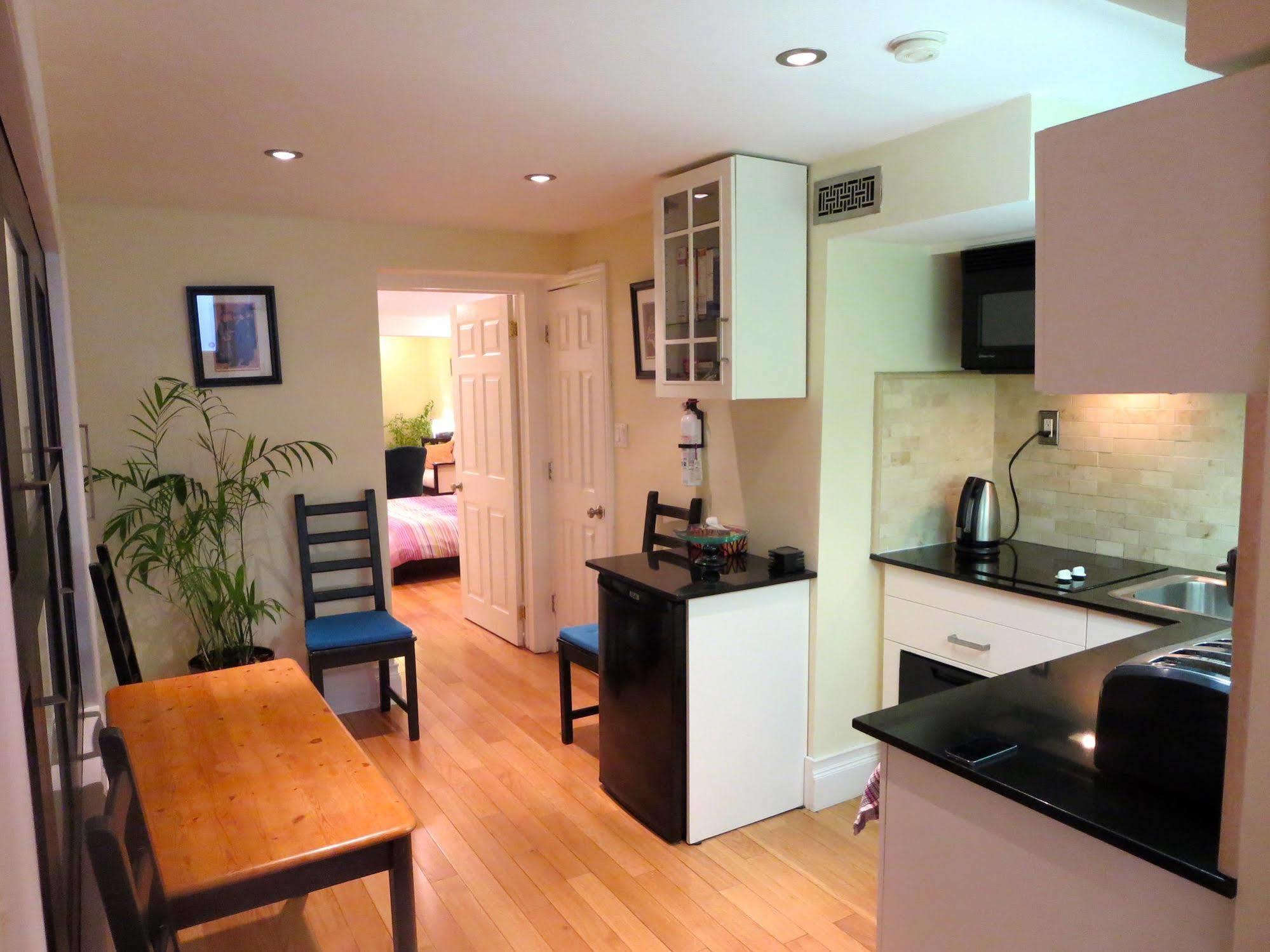 Executive Underground Apartment Toronto