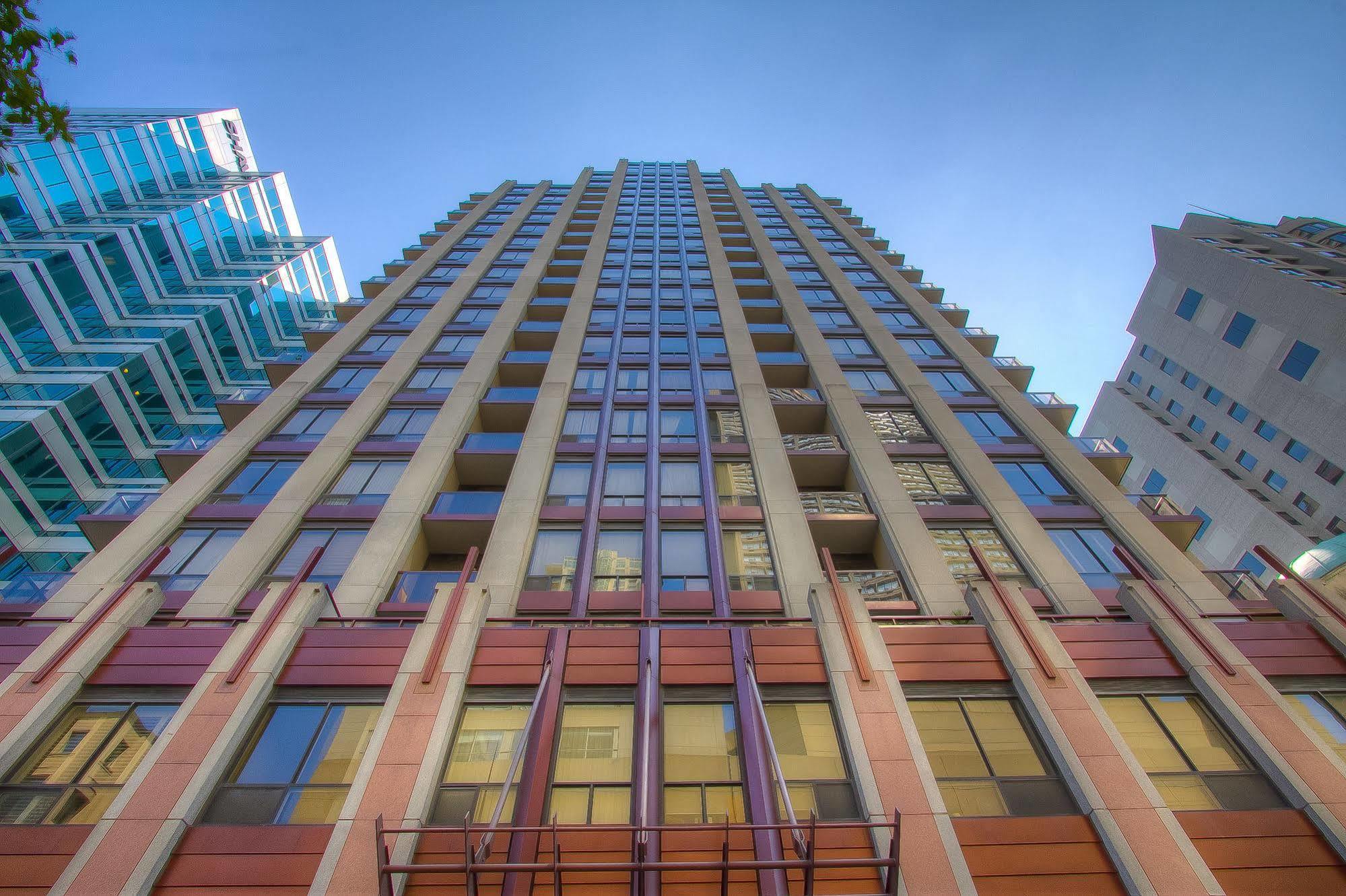 Sky Yorkville Aparthotel Toronto