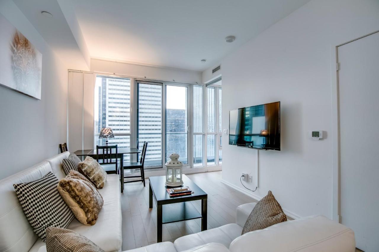Temperance Skyview Suites By Sts Toronto