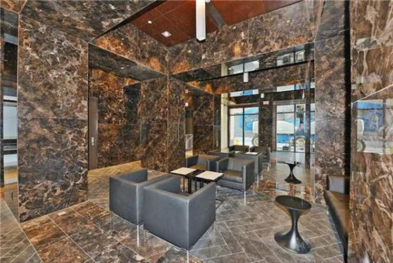Apartment Temperance Skyview Suites By Sts