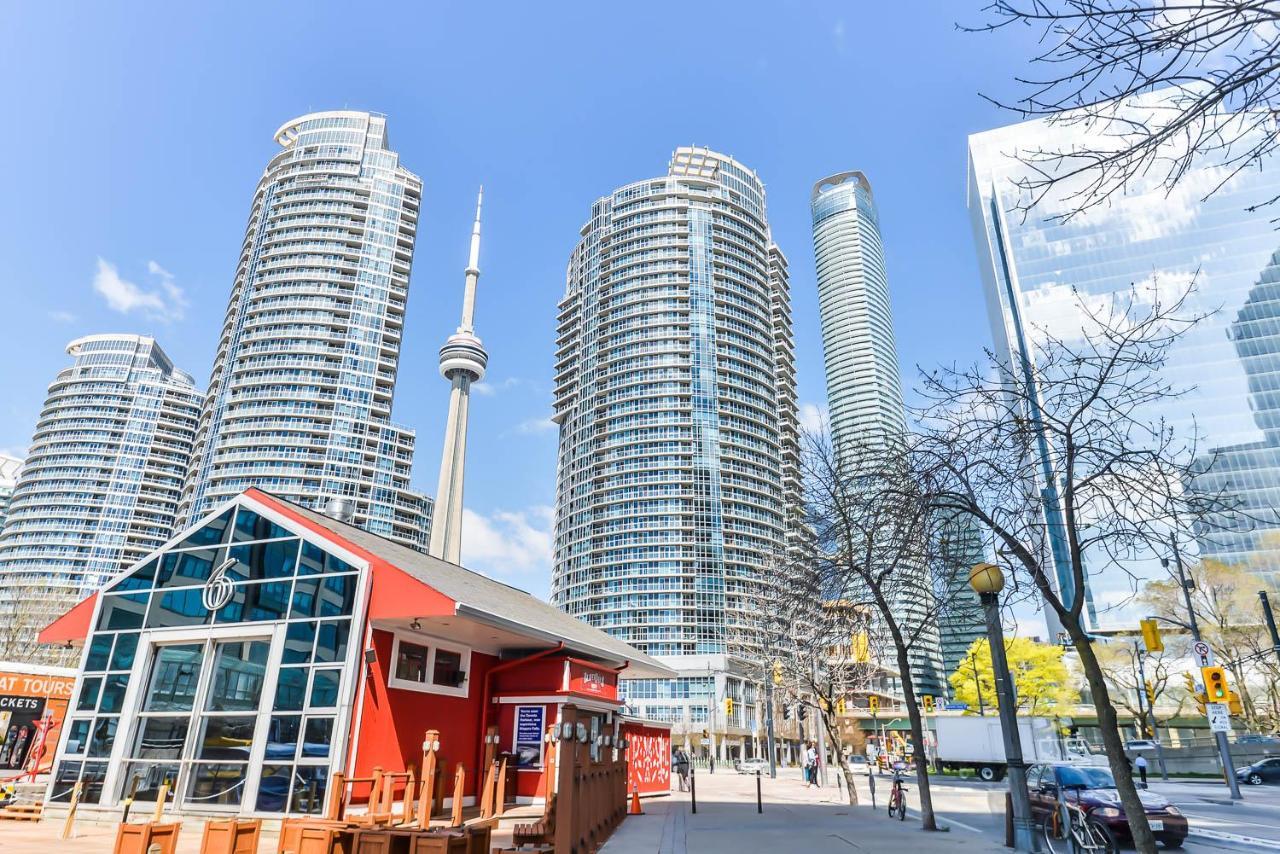 Condo Downtown, Cn Tower, Financial District Apartment
