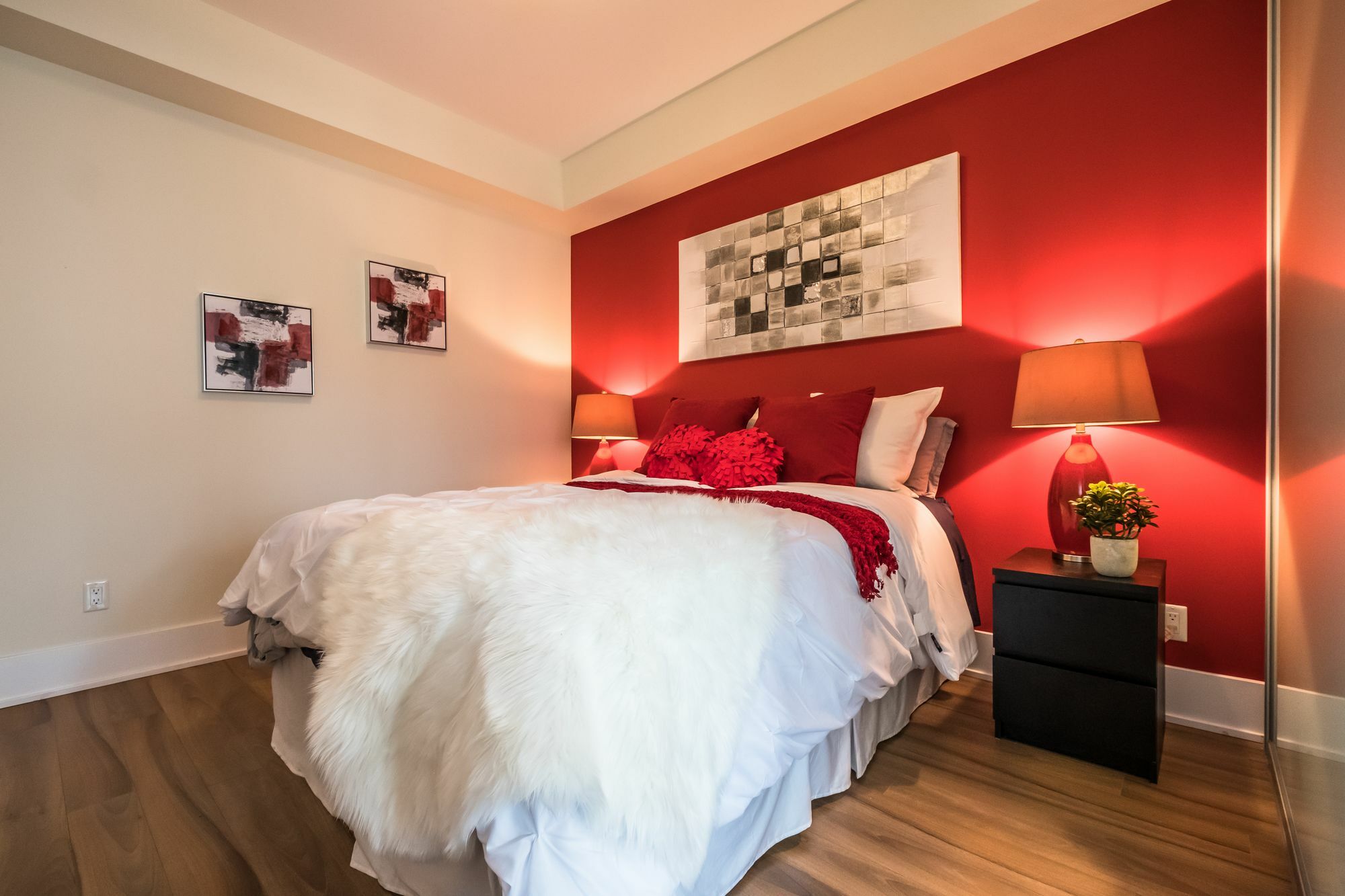 Quickstay - Ultra Luxury On Front St. Apartment