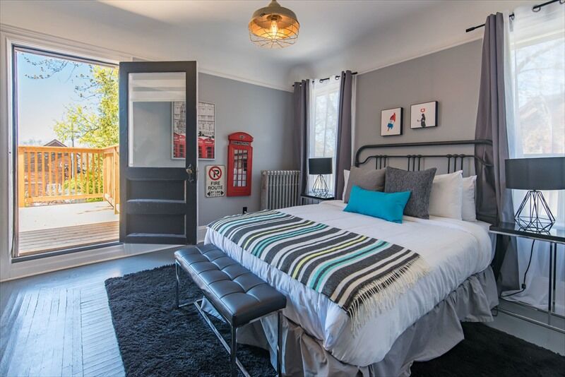 Expansive 6br In West Queen West By Sonder * Toronto