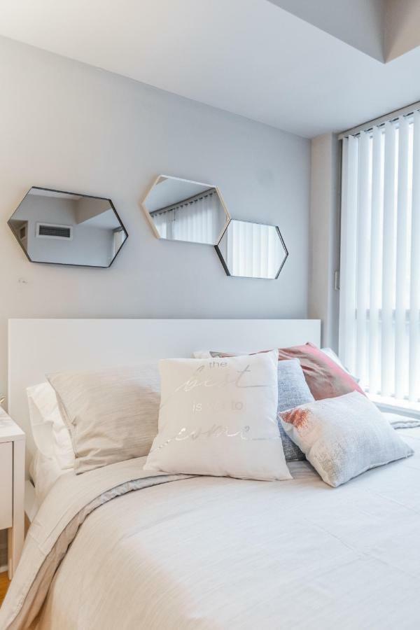 Aoc - Heart Of Downtown 3* Toronto