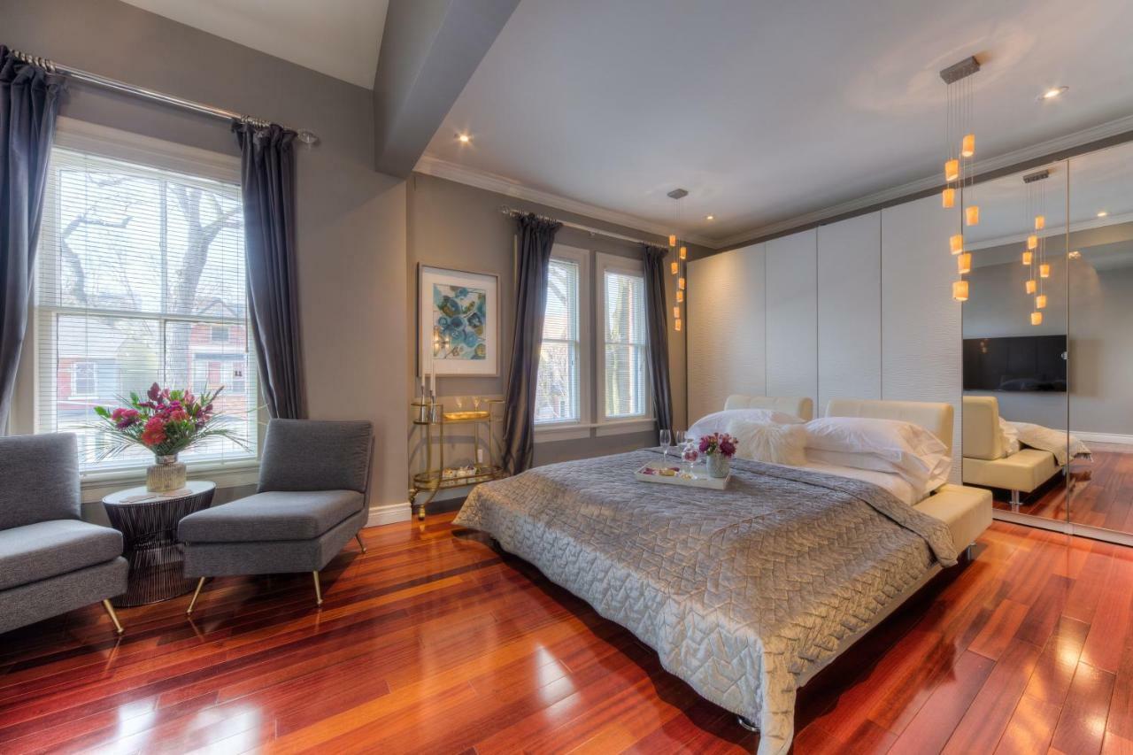 Downtown Luxury Victorian Retreat Gasthof