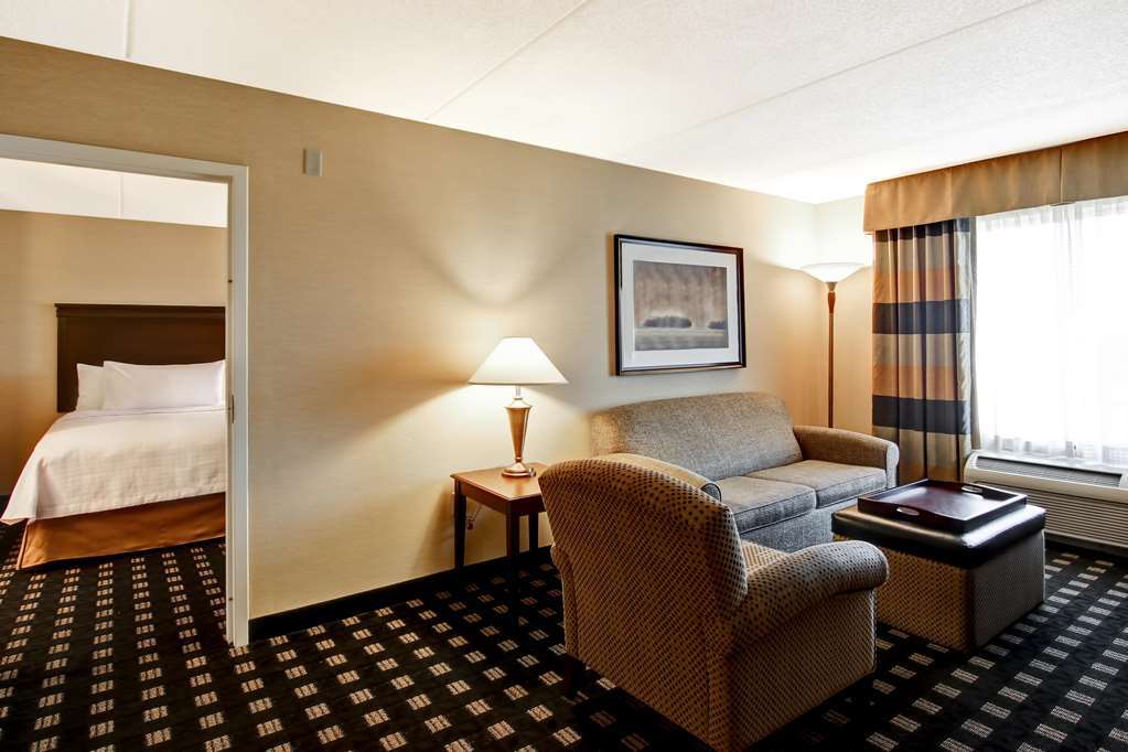 Homewood By Hilton Airport Corporate Centre Hotel Toronto