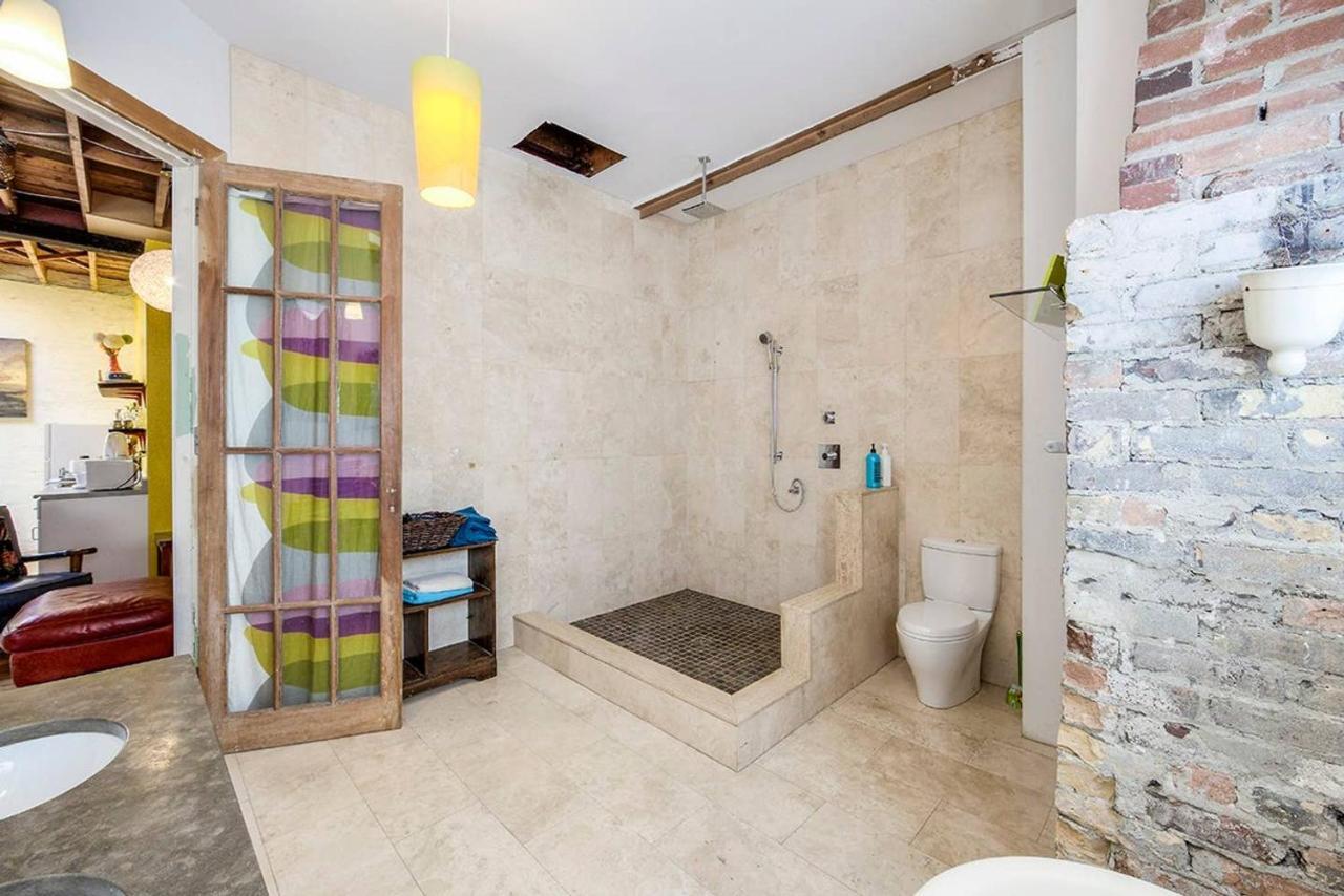 Unique Above Garage Loft Apartment Toronto