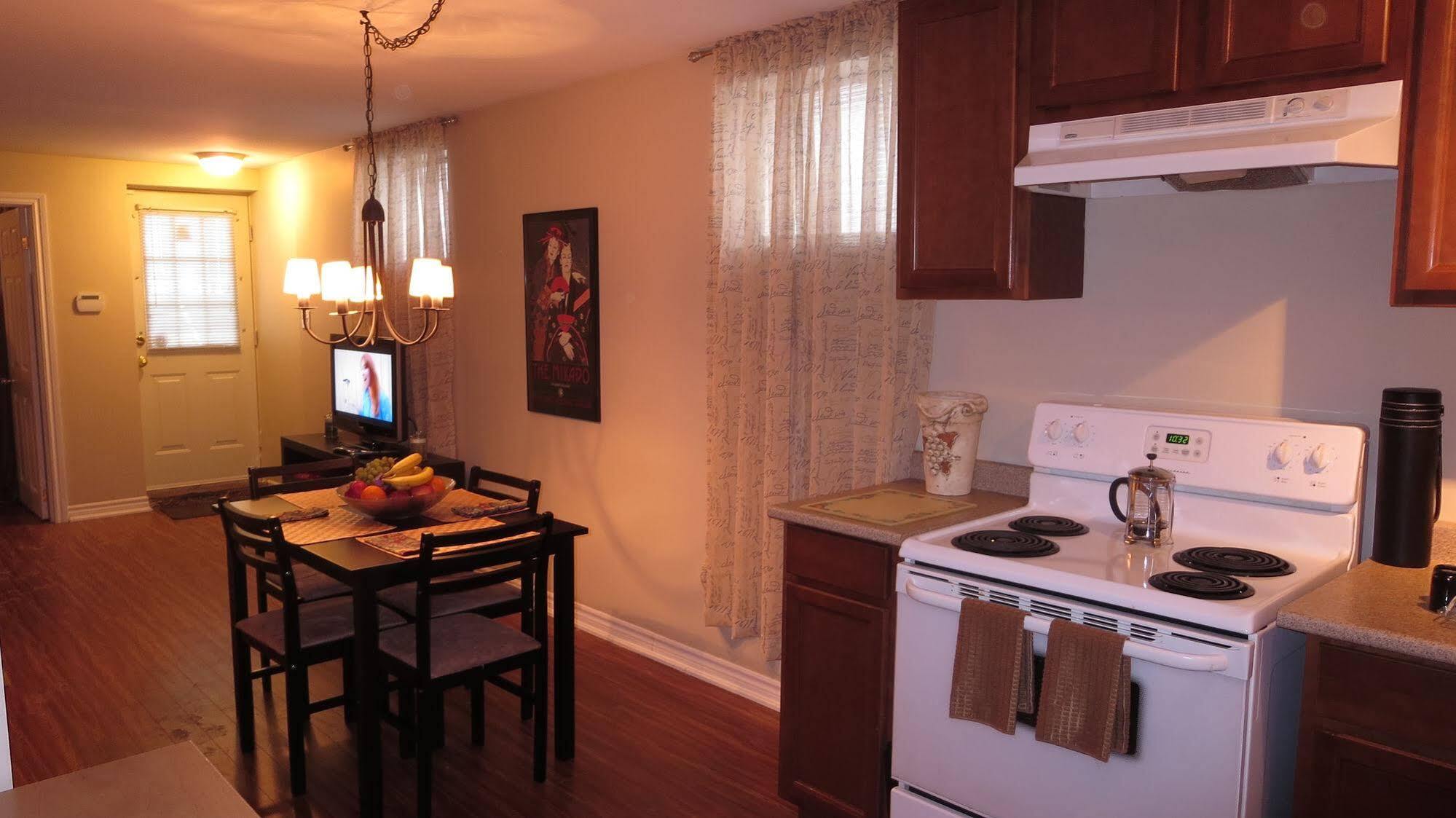 Executive Underground Apartment Toronto
