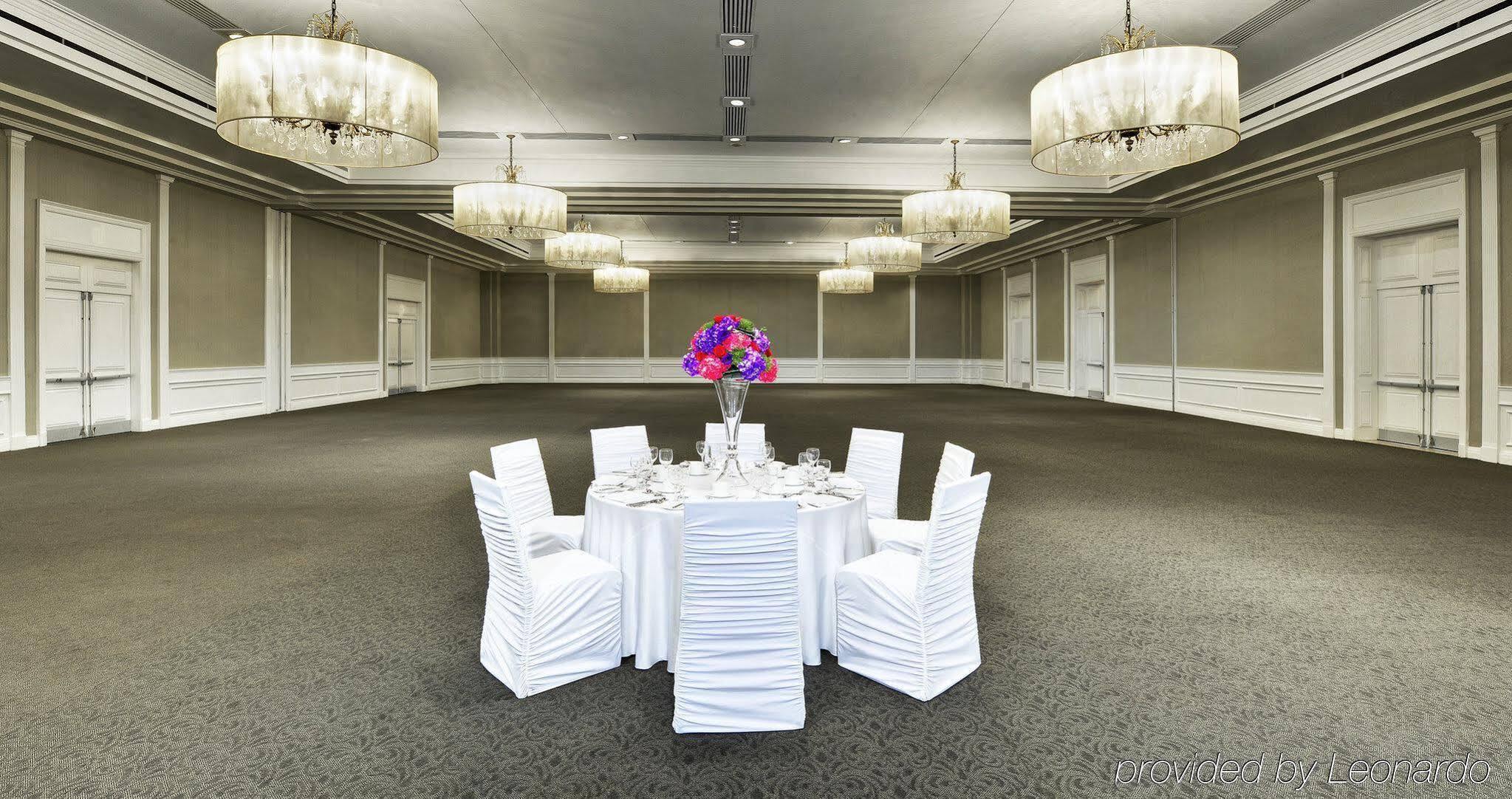 Hotel Pan Pacific Toronto