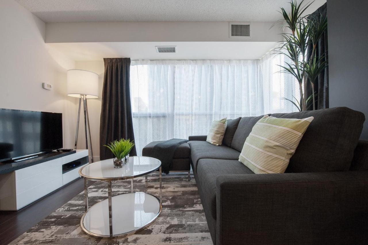 Delsuites - 300 Front Street - 30 Night Stays 5*