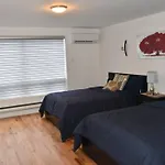 2690 Danforth Avenue Apartment B