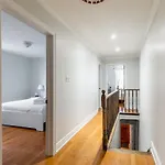 Bright And Modern - 3Br Triplex Apt - Near Trinity Bellwoods