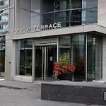 Luxury Downtown Lakeview & City View Condo