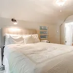Four Bedroom Rosedale Home