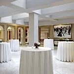 The Omni King Edward Hotel