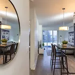 Modern Condo Cn Tower View Downtown With Parking