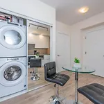 Pristine 1Br + Den -Harbour Front Toronto Downtown -